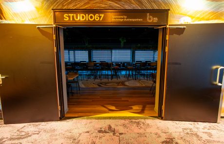 Entree Studio 67 van de Goudse Schouwburg