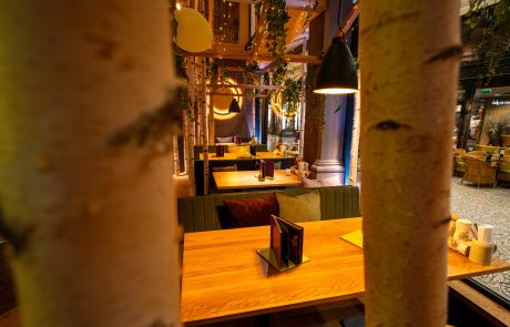 Hans Im Gluck Den Haag