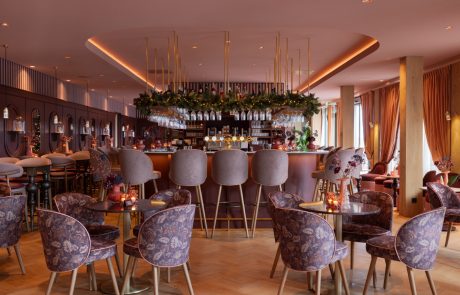 17HR – HOSP02 Van der Valk Volendam ism Van der Valk Design & Amis Furniture.jpg (Groot)