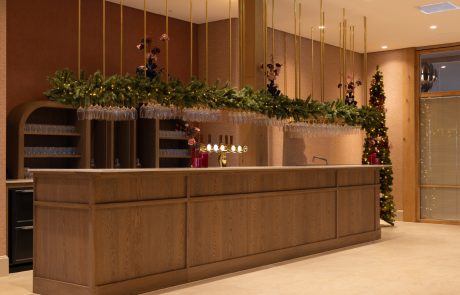 42HR – HOSP02 Van der Valk Volendam ism Van der Valk Design & Amis Furniture (Groot)