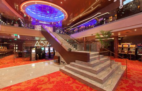 CasinoDenHaag-1 (Groot) Sfeerverlichting in het Asta Casino in Den Haag inclusief custom plafond element met kleur verlichting