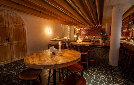 DSC03476 (Groot) Interieur van Loft 88 in IJsselstein met warme verlichting