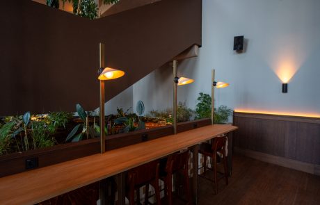 DSC03651 (Groot) Restaurant Lucy in The Pulse van Amsterdam. Luxe verlichting.