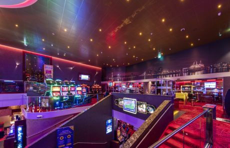 VvL180828-010 kopiëren (Groot) Corso Casino by Queens